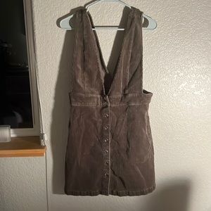 💜3/$12 Plunging V Velvet Overall Style Dress